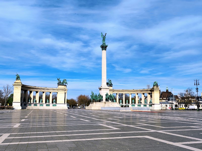 Hero Square / Budapest Place mentioned in saved reels