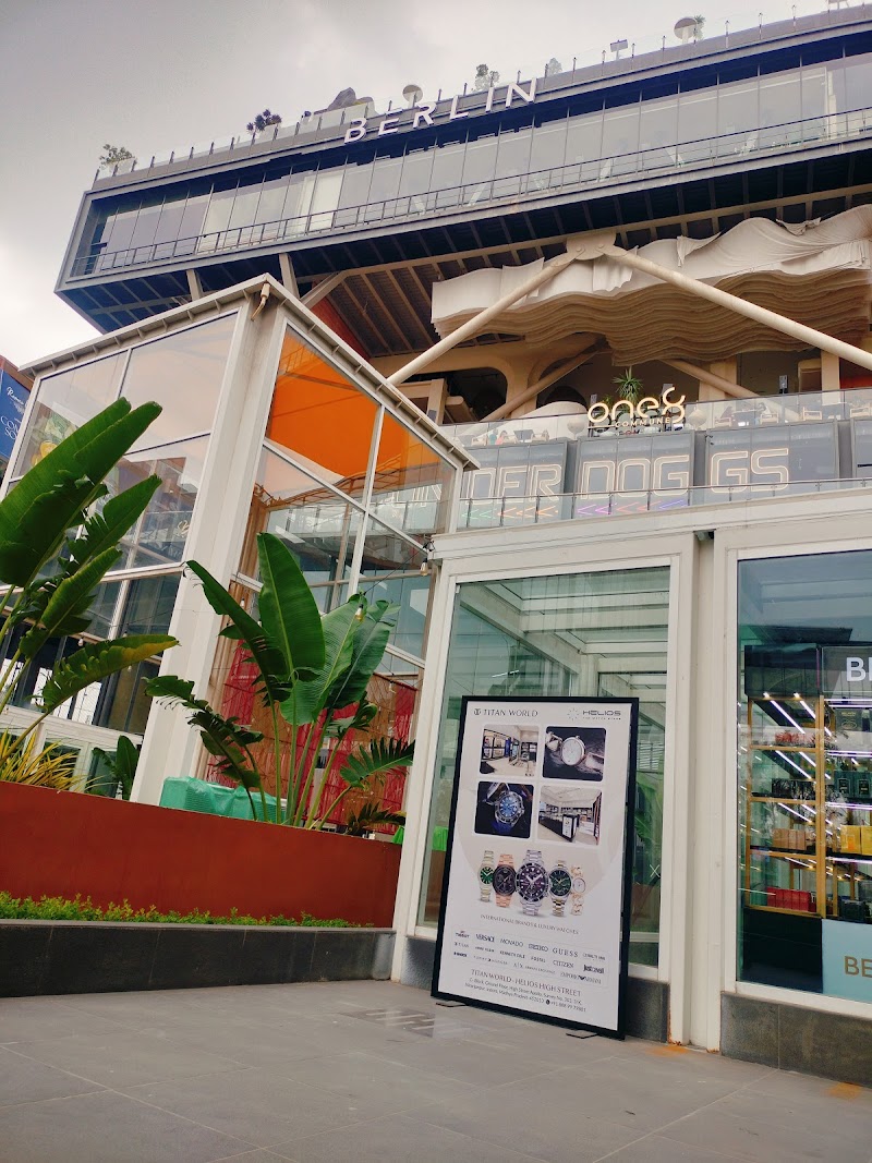 High Street Apollo / Indore