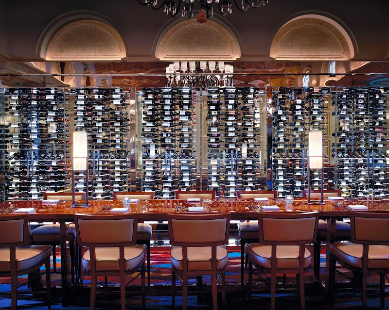 HMF Bar / Palm Beach