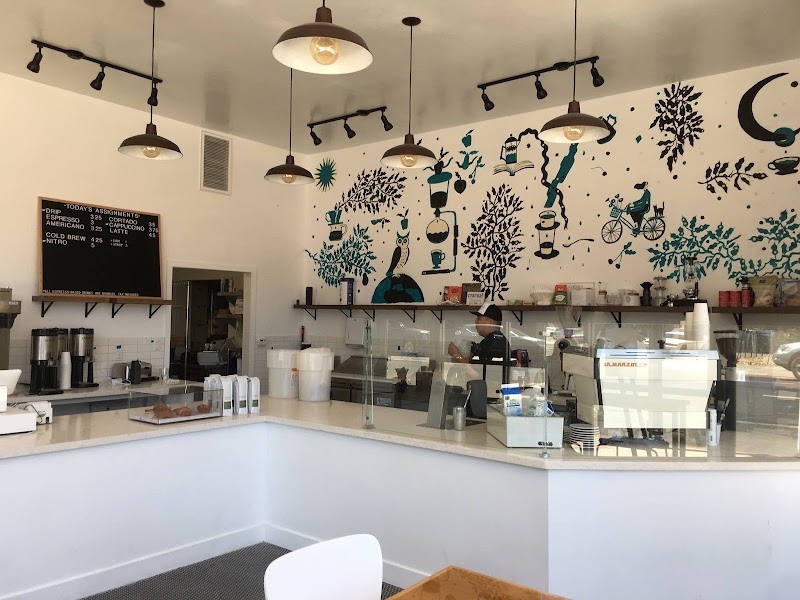 Holistic Coffee / Central