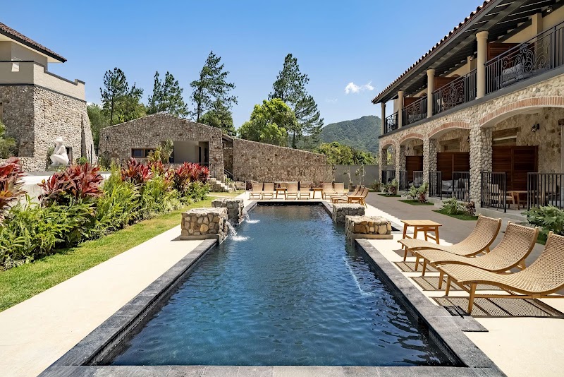 Hotel La Compania El Valle / Panama