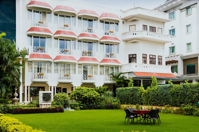 Hotel Surya / Varanasi