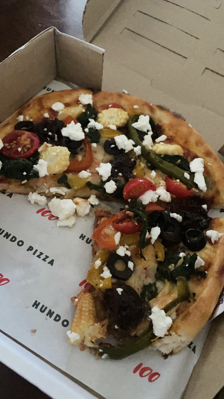 Hundo Pizza / Online Outlet Place mentioned in saved reels
