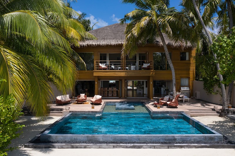 Huvafen Fushi / Maldives Place mentioned in saved reels