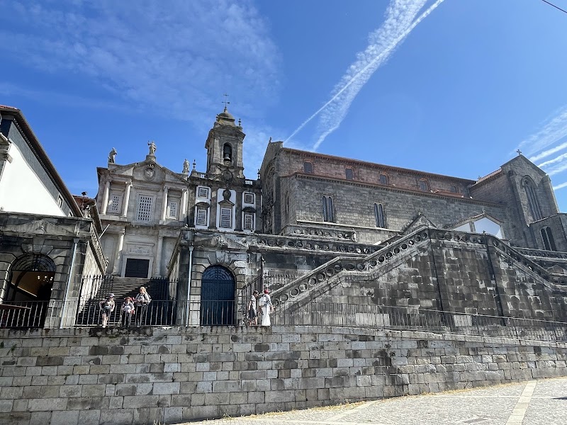 Igreja de São Francisco / Porto Place mentioned in saved reels