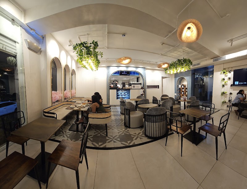 Isobel Coffee House / Bangalore Place mentioned in saved reels