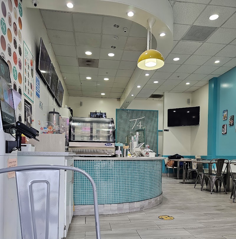 Izumi Cakes Place mentioned in saved reels