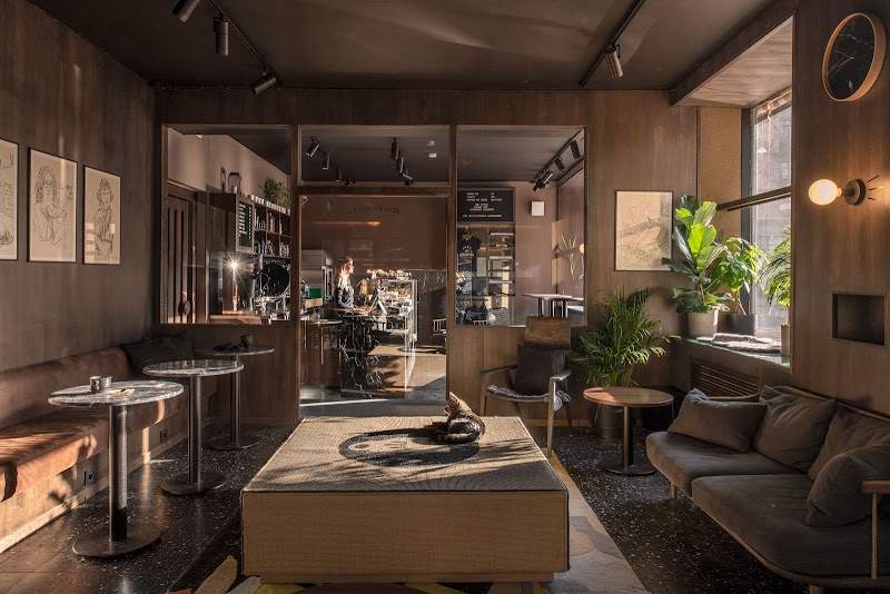 Java Whiskers Cat Café / London