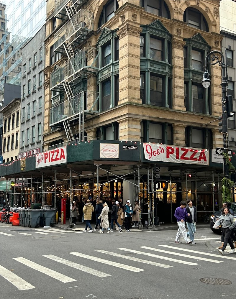 Joe’s Pizza / Downtown