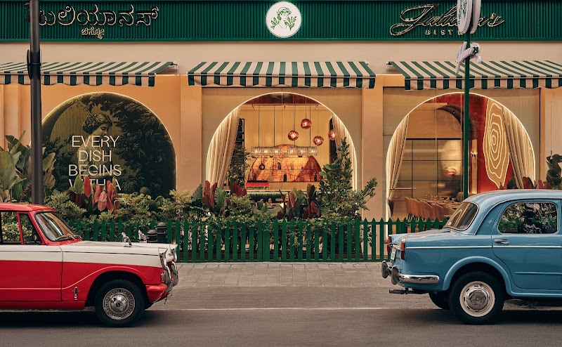 Juliana’s / Safina Plaza Place mentioned in saved reels