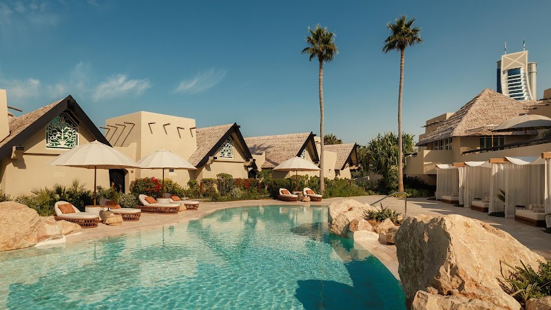 Jumeirah Beach Hotel / Dubai