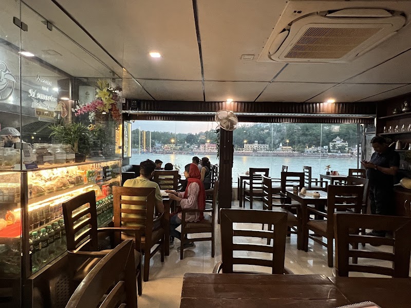 Kaafe Cafe / Rishikesh