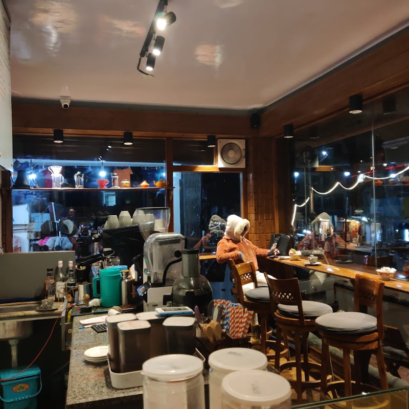 Kafenio Cafe / Leh Place mentioned in saved reels