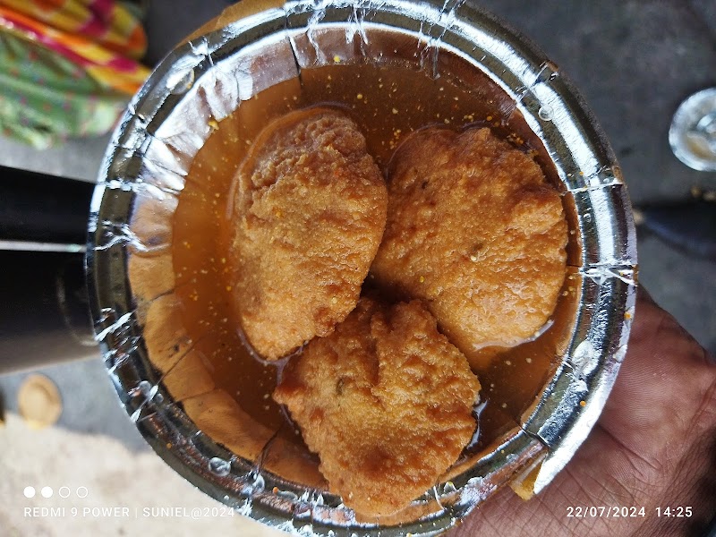 Kanji Wada Stall / Tripolia Bazar Place mentioned in saved reels