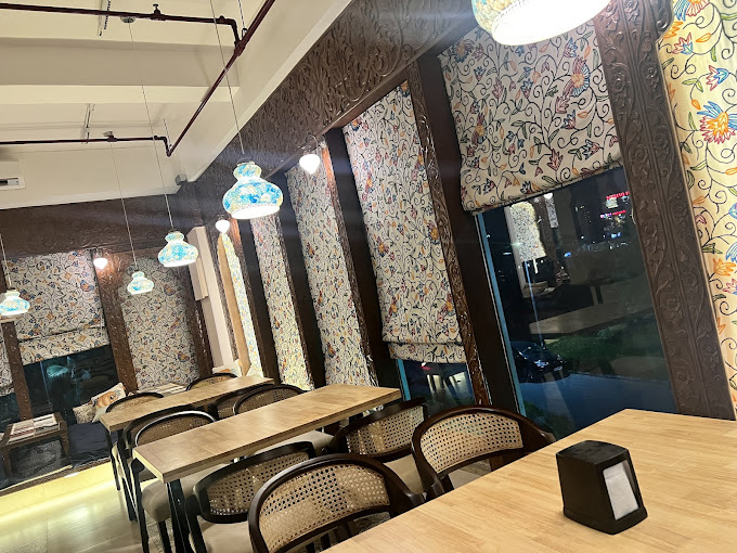 Kashmirana / Sector 49