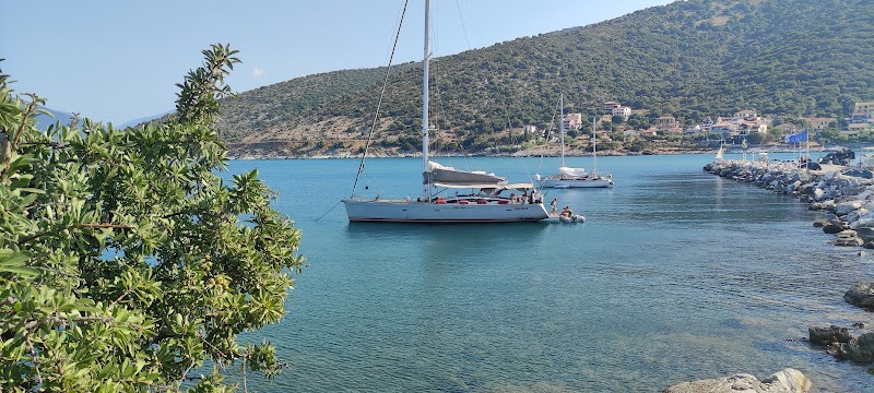 Kefalonia / Greece Place mentioned in saved reels