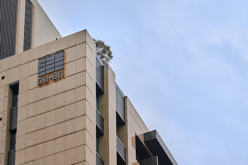 Kimpton Da An / Taipei Place mentioned in saved reels