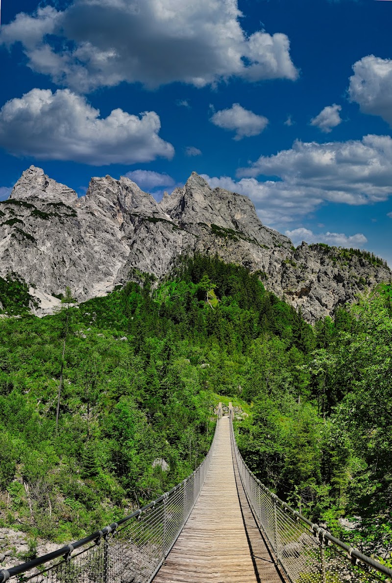 Klausbachtaler Hängebrücke / Berchtesgaden Place mentioned in saved reels