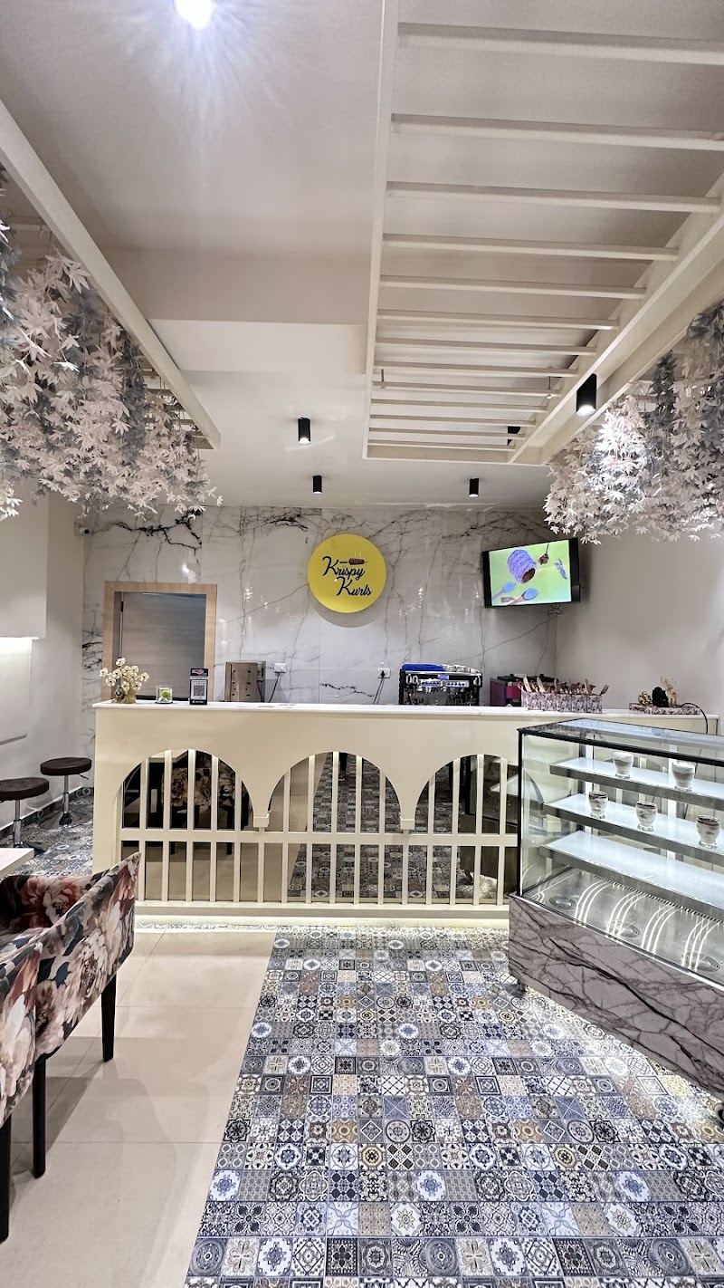 Krispy Kurls Kochi / Panampilly Nagar