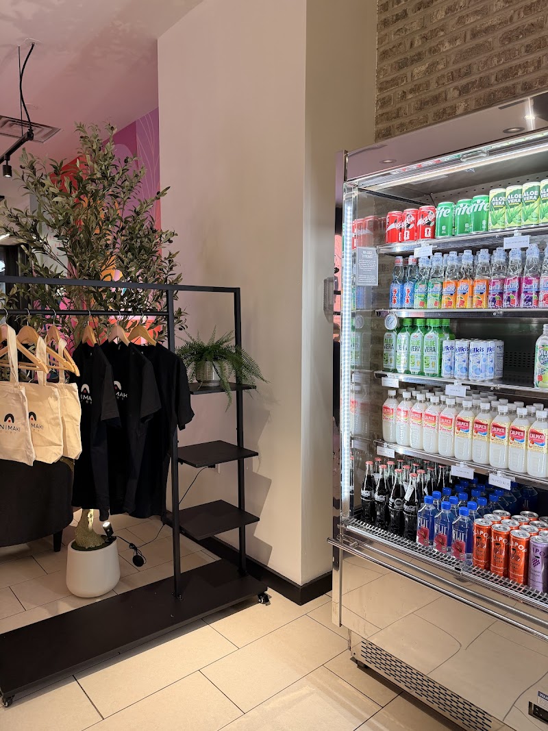 Kurimu Matcha Bar / Chicago Place mentioned in saved reels