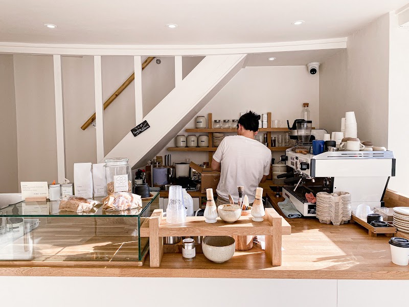 Kuro Coffee / Hillgate St