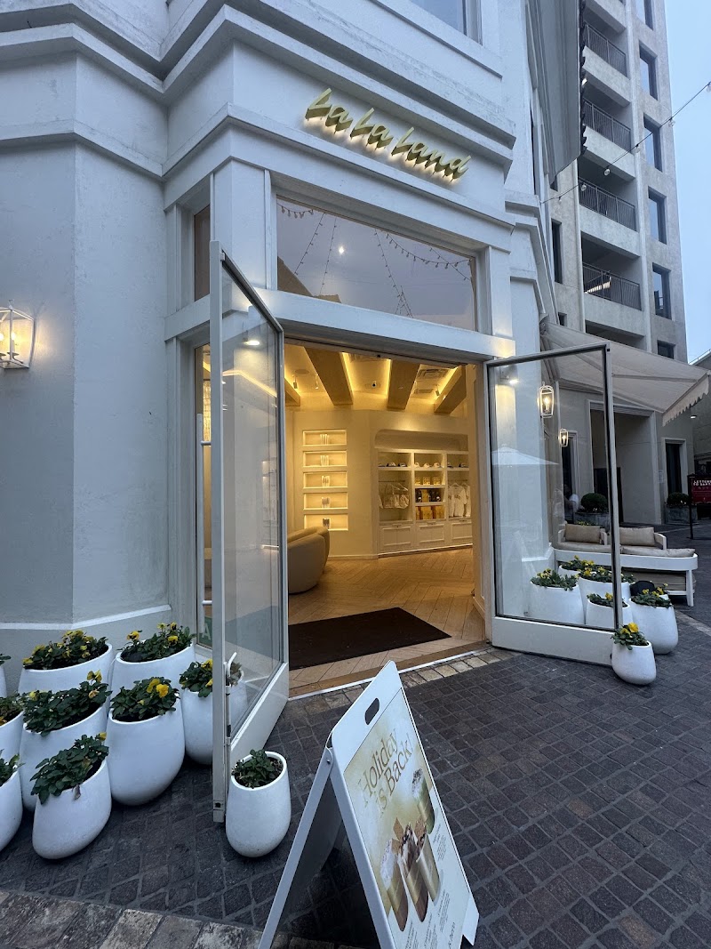 La La Land / Los Angeles Place mentioned in saved reels