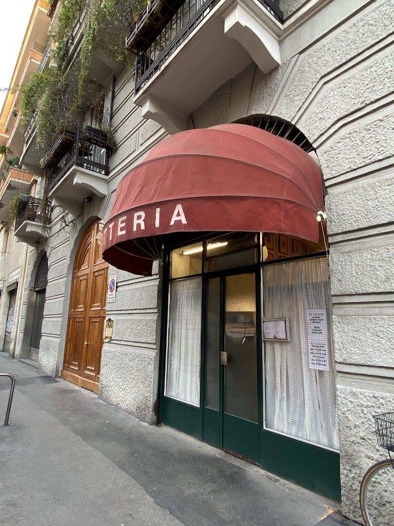 La Latteria / Milan