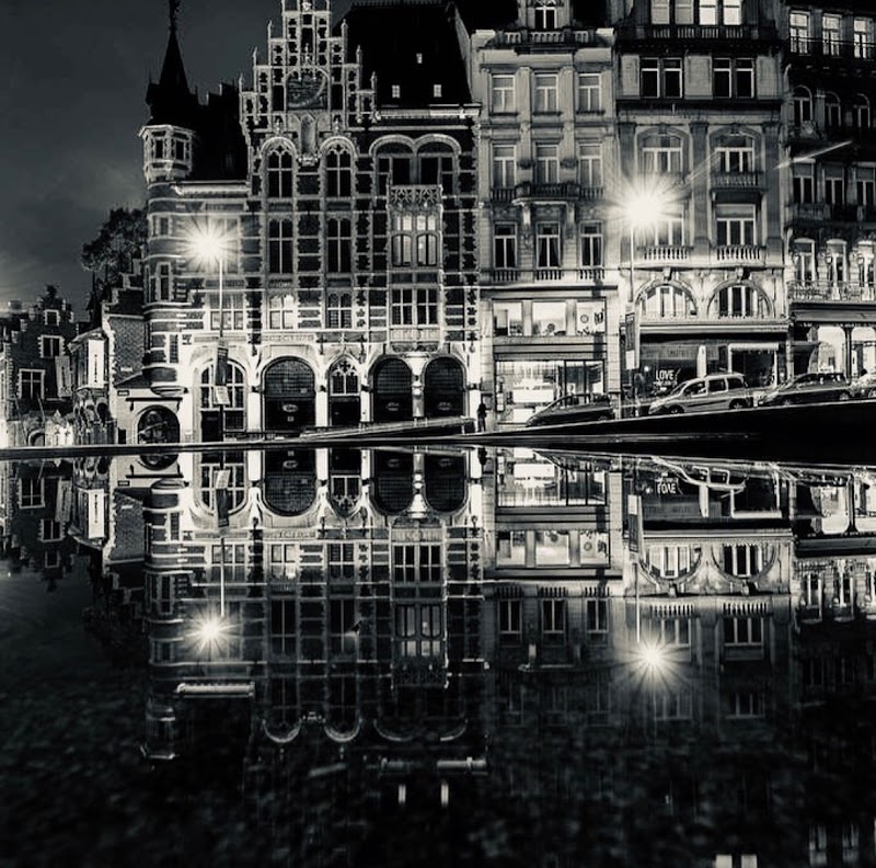 La Pharmacie Anglaise / Brussels