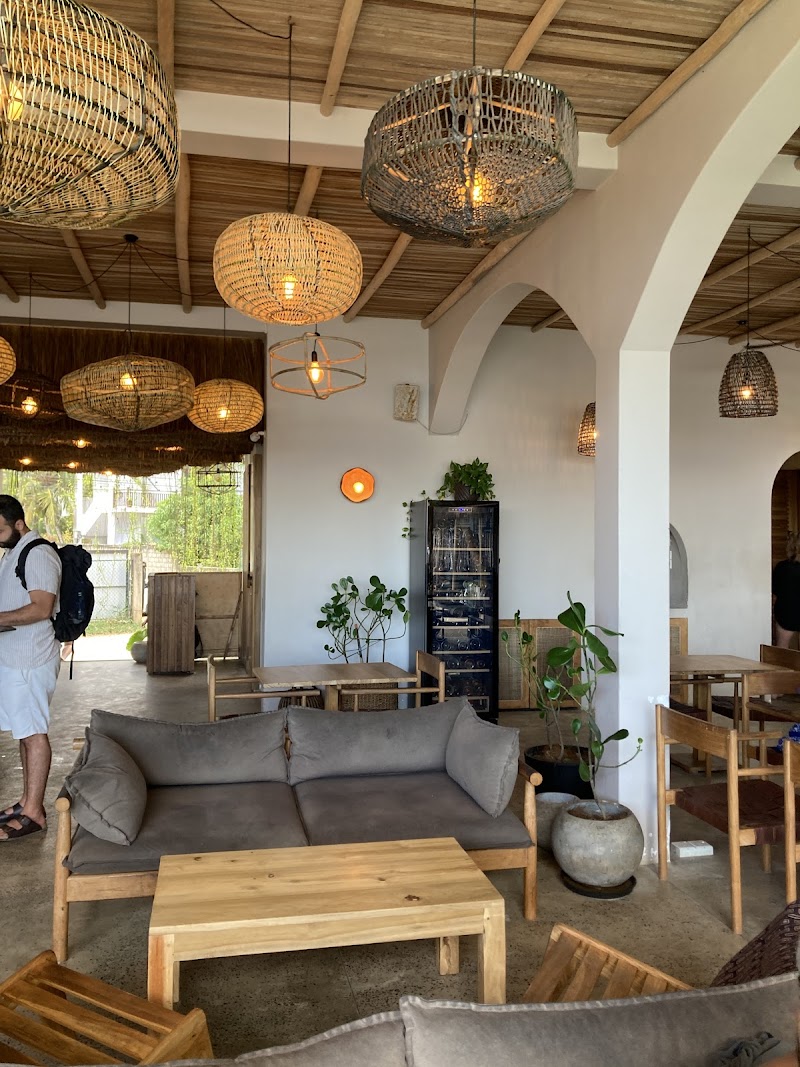 La Playa / Hiriketiya Place mentioned in saved reels