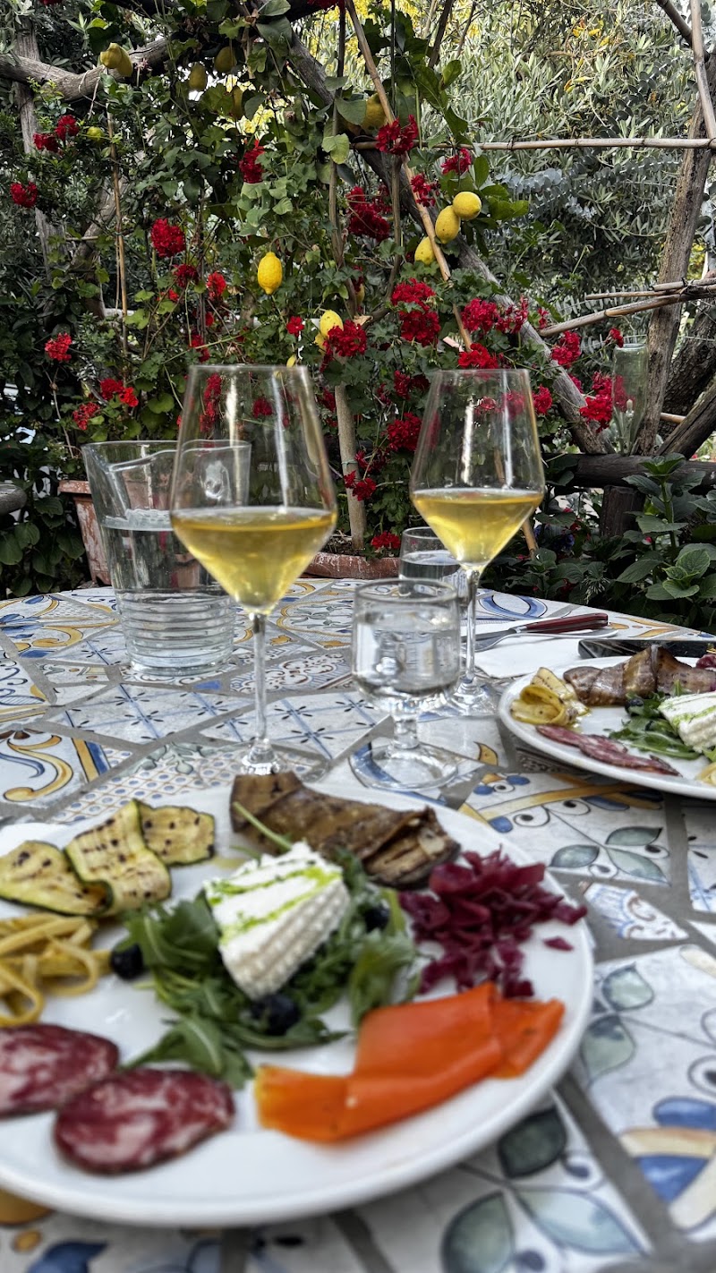 La Vigna Degli Dei Winery Place mentioned in saved reels