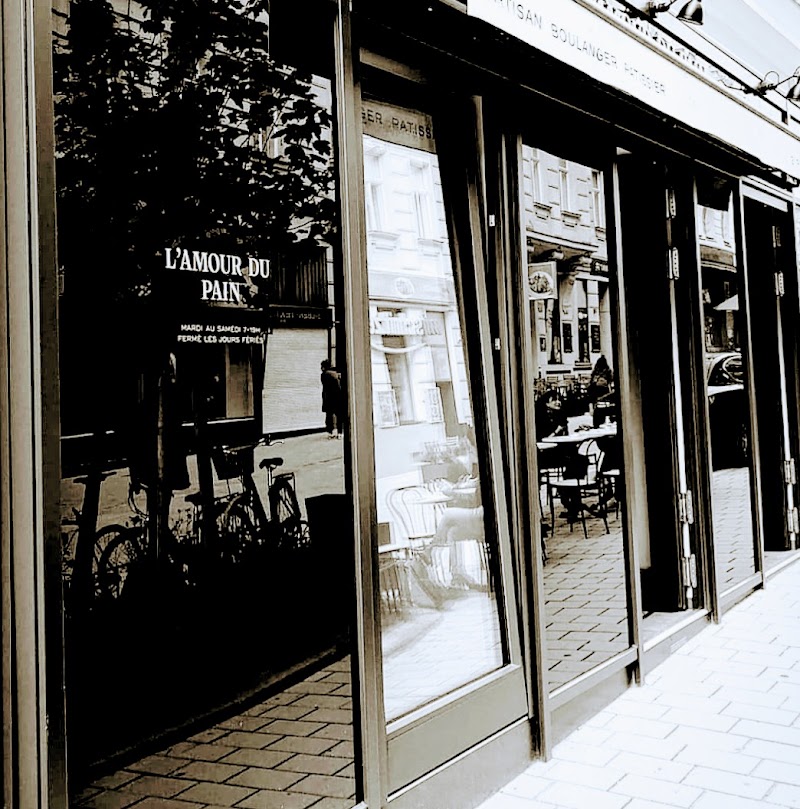 L'Amour du Pain / Vienna Place mentioned in saved reels