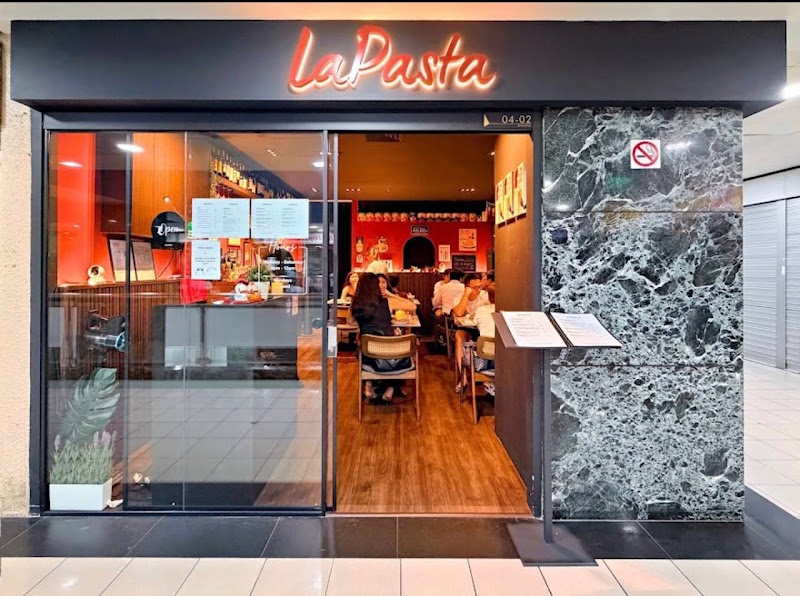 Lapasta / Singapore Place mentioned in saved reels