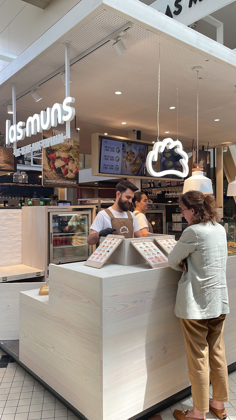 Las Muns / Porto Place mentioned in saved reels