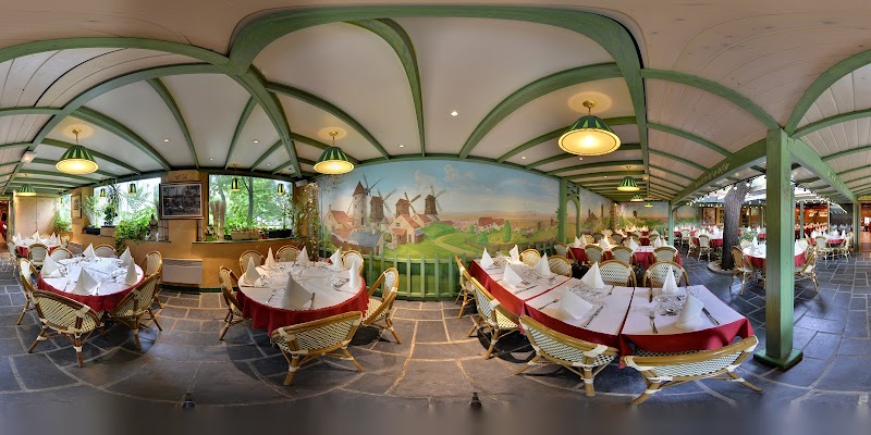 L'Auberge de la Bonne Franquette / Paris Place mentioned in saved reels