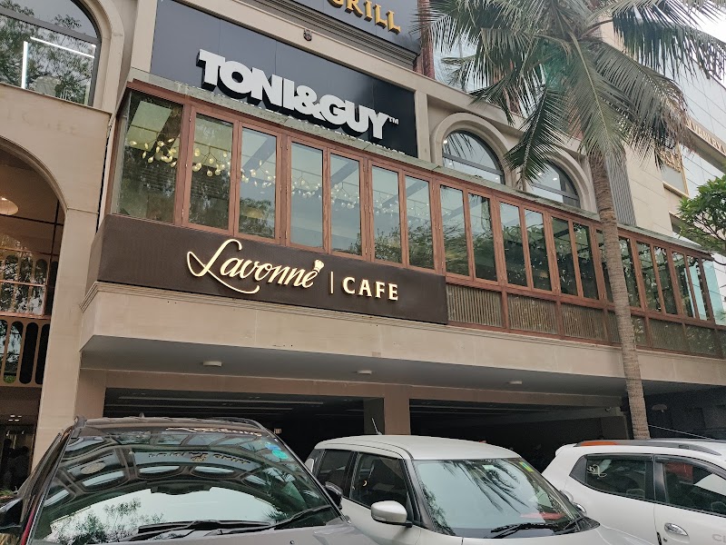 Lavonne Cafe / Defence Colony