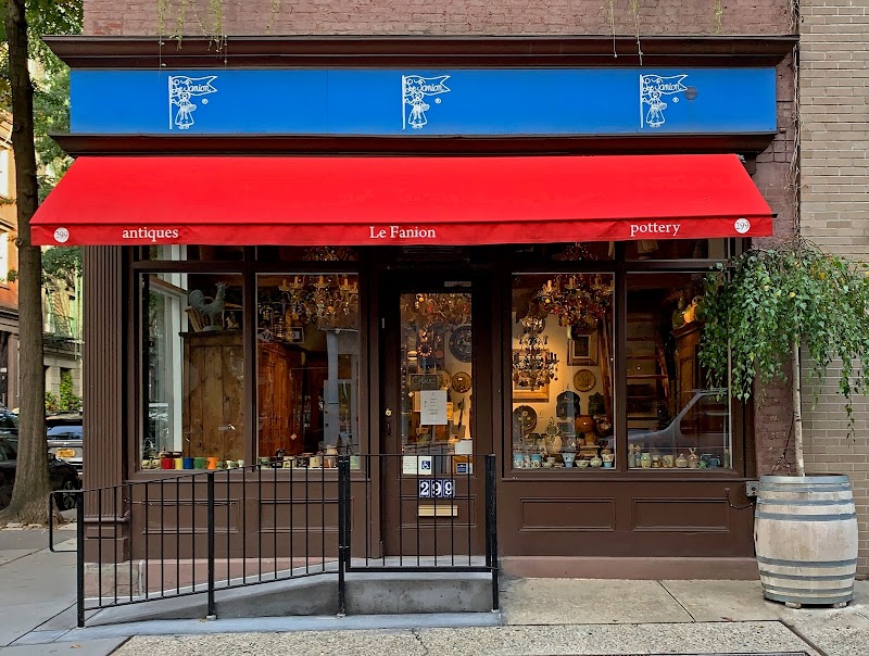 Le Fanion / NYC Place mentioned in saved reels