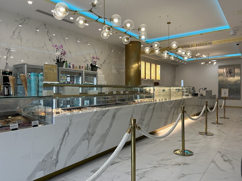 Le French Patisserie / Chicago