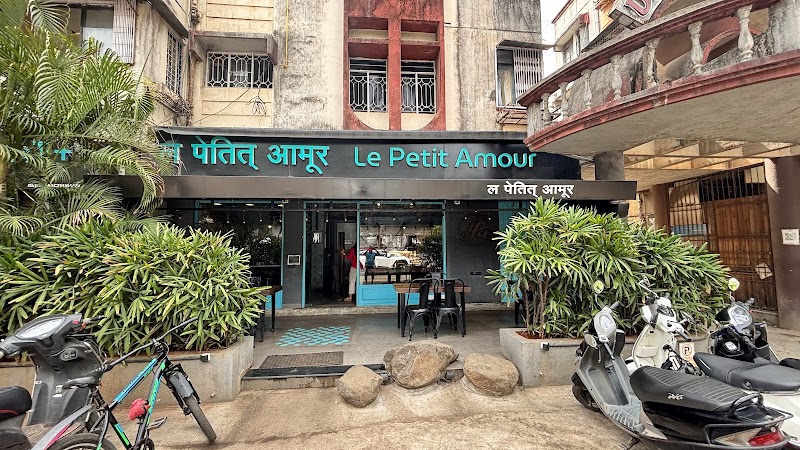 Le Petit Amour / Kothrud