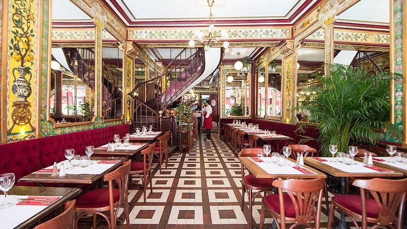 Le Petit Pharamond / Paris