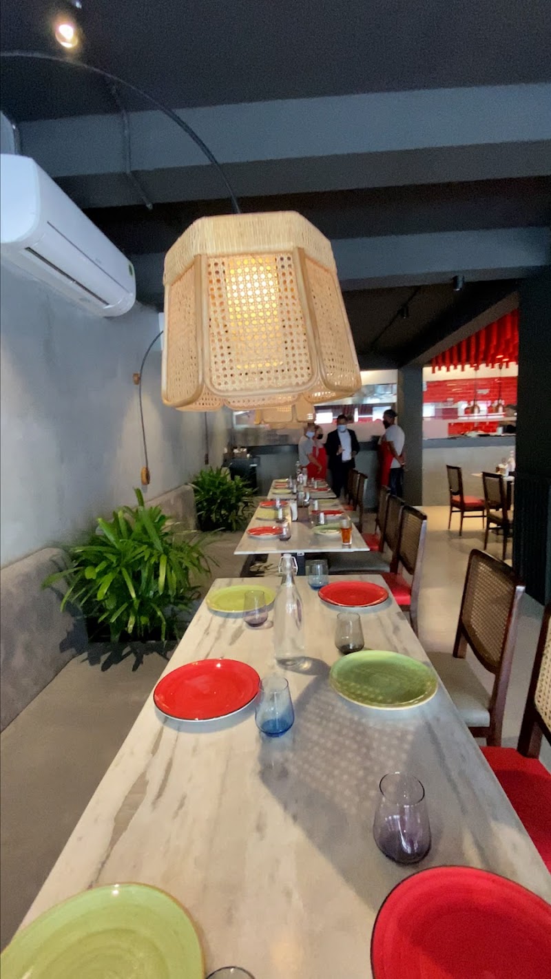 Little Soi / Panampilly Nagar