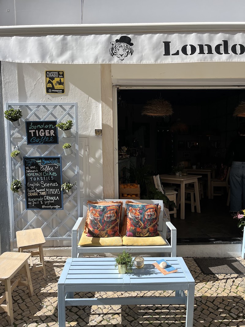 London Tiger Coffee / Lagos
