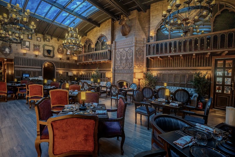 Luna Et Sol / Lower Parel Place mentioned in saved reels