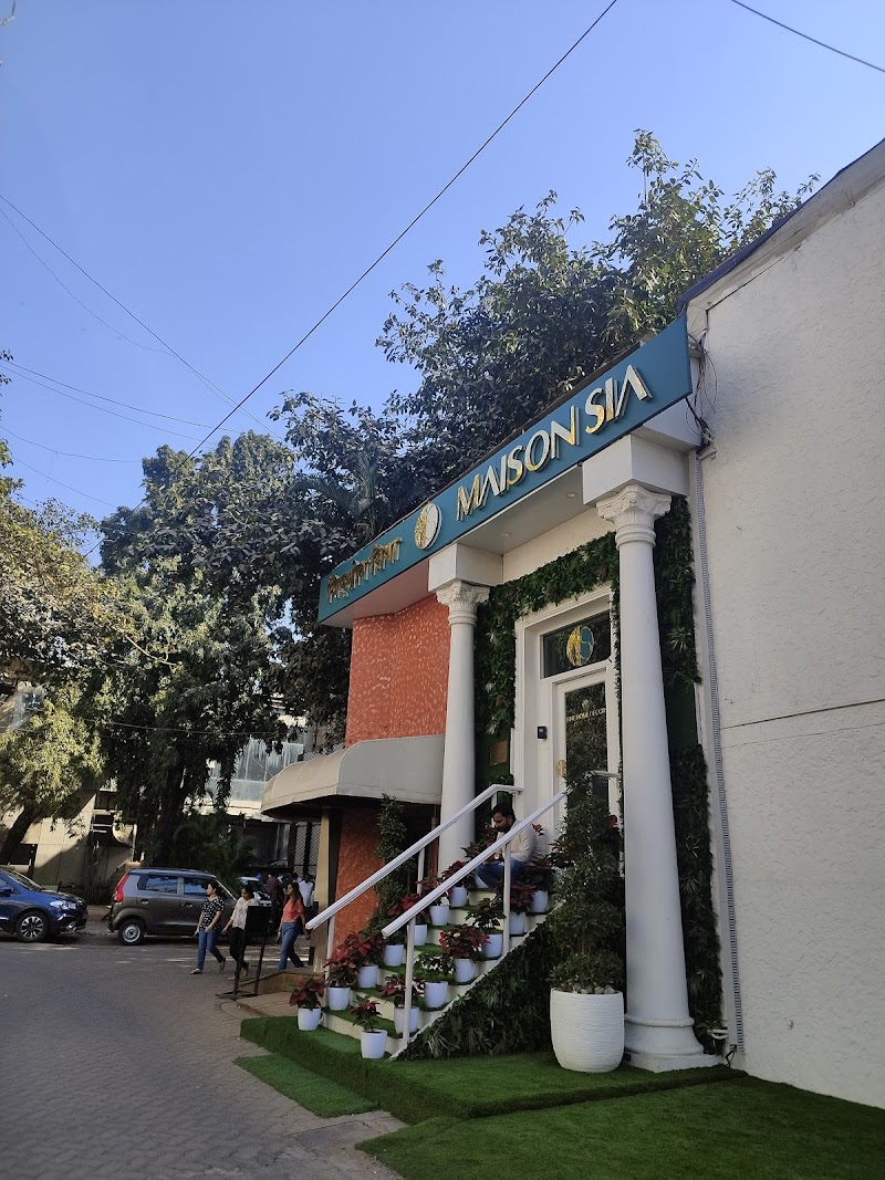 Maison Sia / Lower Parel Place mentioned in saved reels