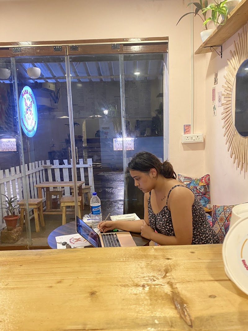 Mama Boho Smoothie Bar & Kitchen / Siolim Place mentioned in saved reels