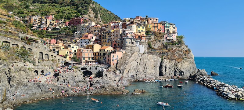 Manarola / Italy Place mentioned in saved reels