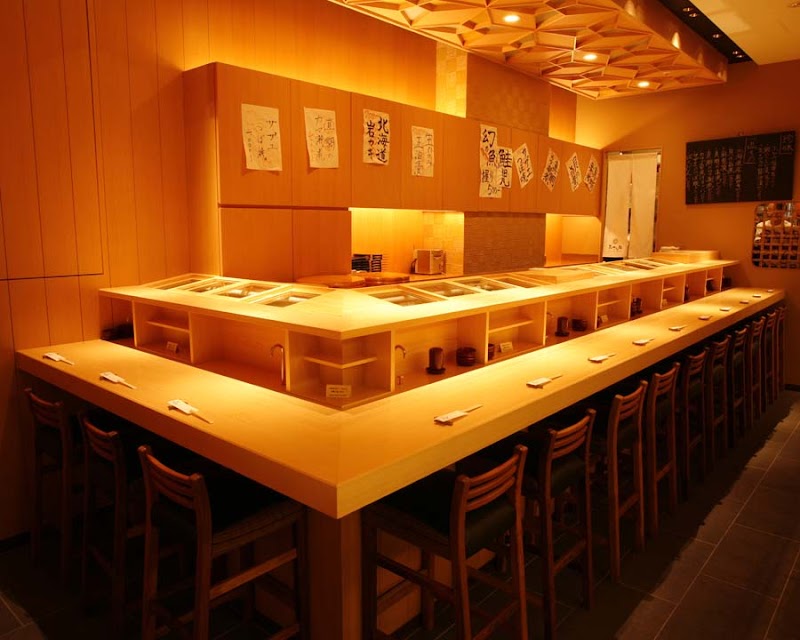 Manten Sushi / Tokyo Place mentioned in saved reels