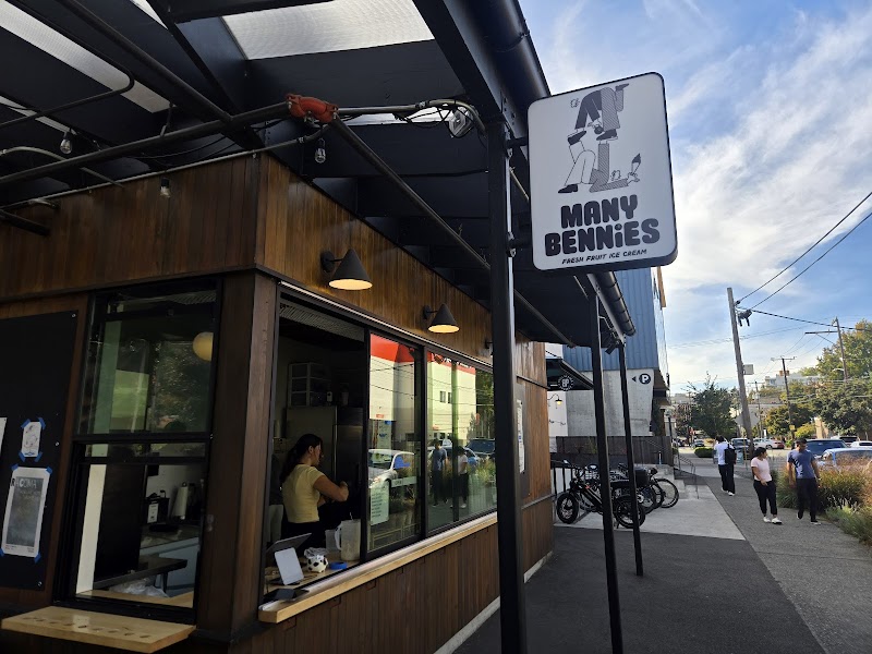 Many Bennies / Seattle Place mentioned in saved reels
