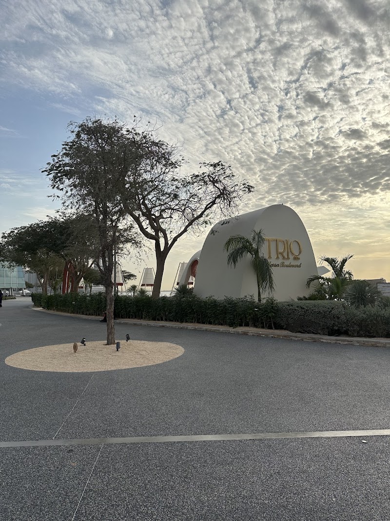 Marsa Al Arab Boulevard / Dubai