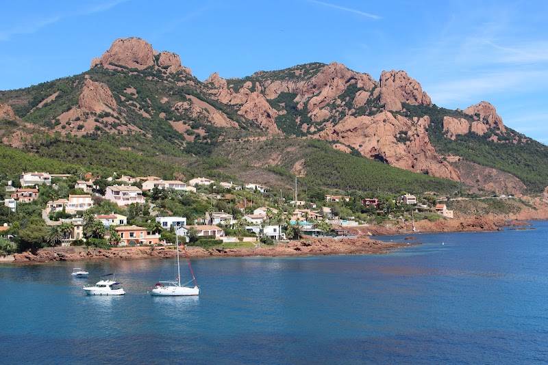 Massif d'Esterel / France Place mentioned in saved reels