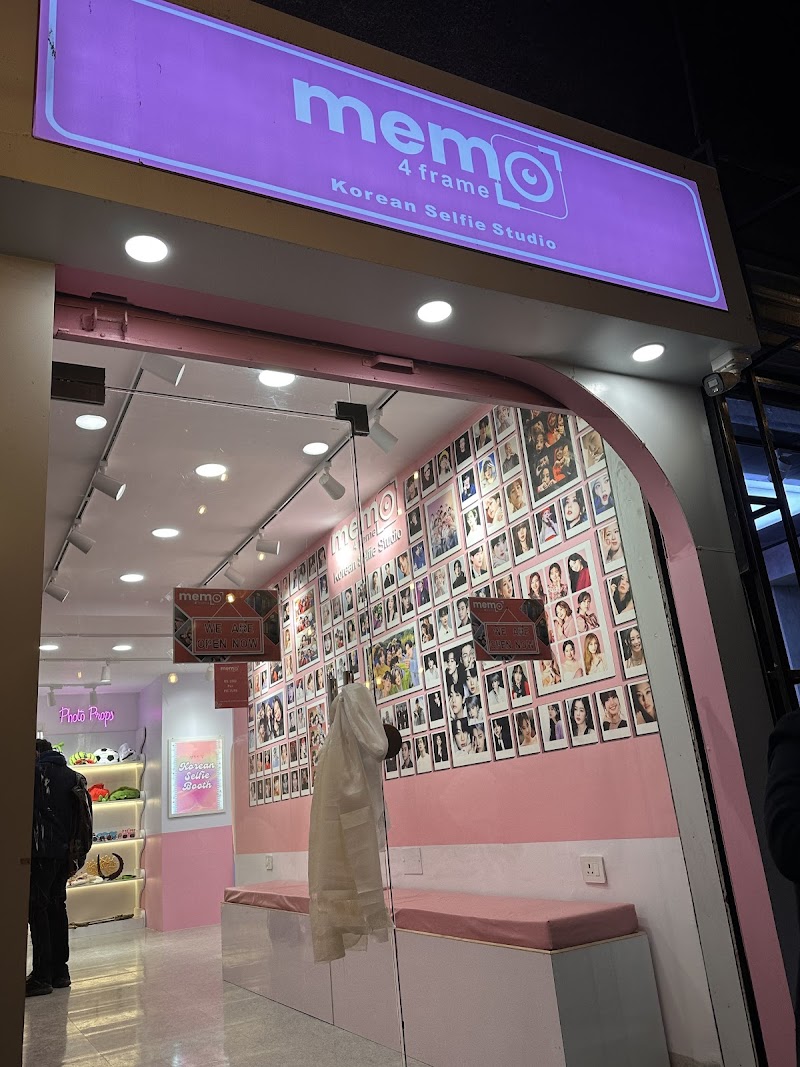 Memo4 Frame / Majnu Ka Tila Place mentioned in saved reels